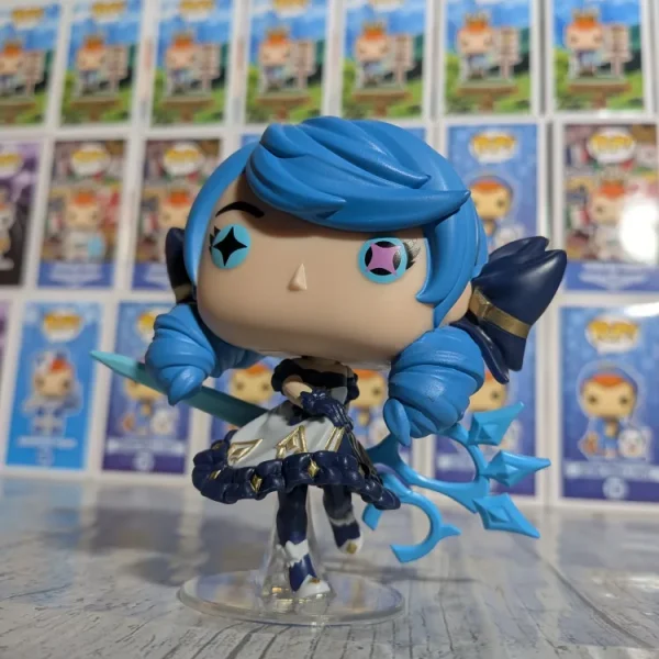 Funko pop League of Legends #1135 - Gwen (Opened/Damaged Box)