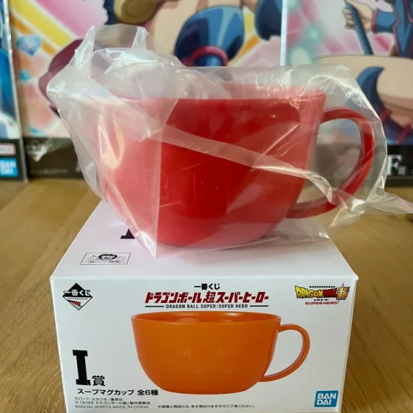 Dragon Ball Super: Super Hero – Mug plastique rouge Red Ribbon Army Ichiban Kuji (Prize I)