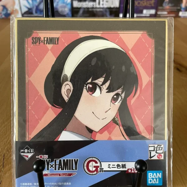 Spy x Family - Shikishi 13.5 cm Yor Forger - Ichiban Kuji Mission Start (Lot G)