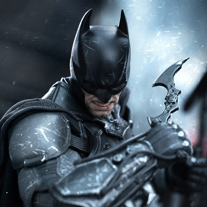 BATMAN Arkham Origins Figurine Batman Battle Damaged Version Inart