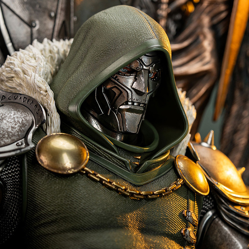 MARVEL Statue Dr. Doom Premium Collectibles Studio