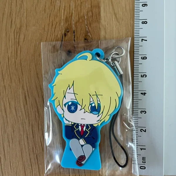 Oshi no Ko – Aqua Rubber Stand Sitting Keychain 5 cm Sega